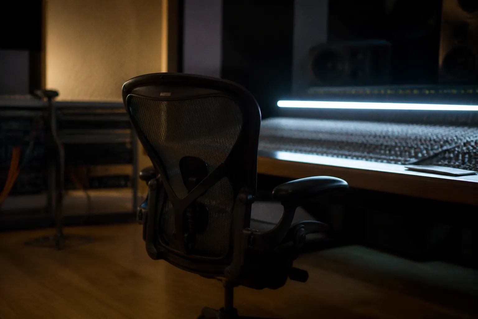 Ghost production : la vie dans l'ombre des charts